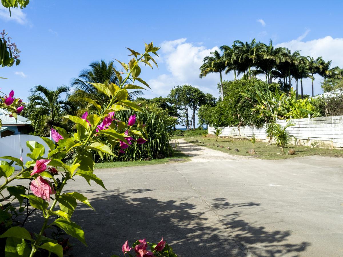 Coco Bungalows Sainte-Rose Buitenkant foto
