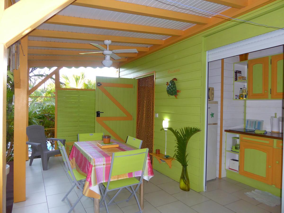 Coco Bungalows Sainte-Rose Buitenkant foto
