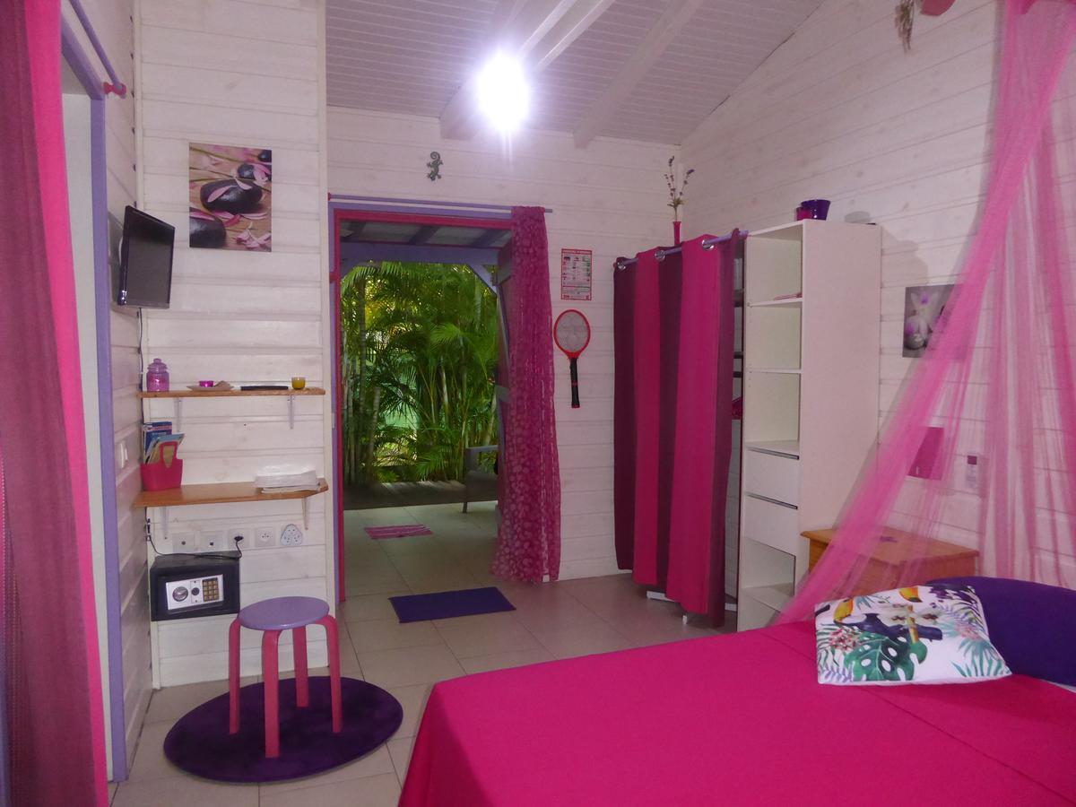 Coco Bungalows Sainte-Rose Buitenkant foto