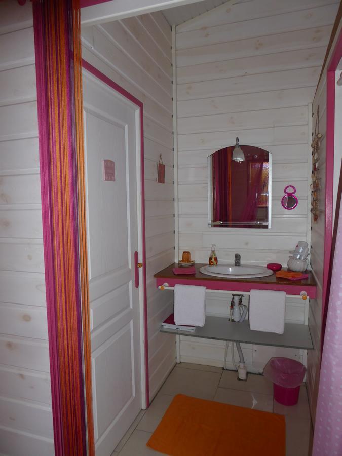 Coco Bungalows Sainte-Rose Buitenkant foto